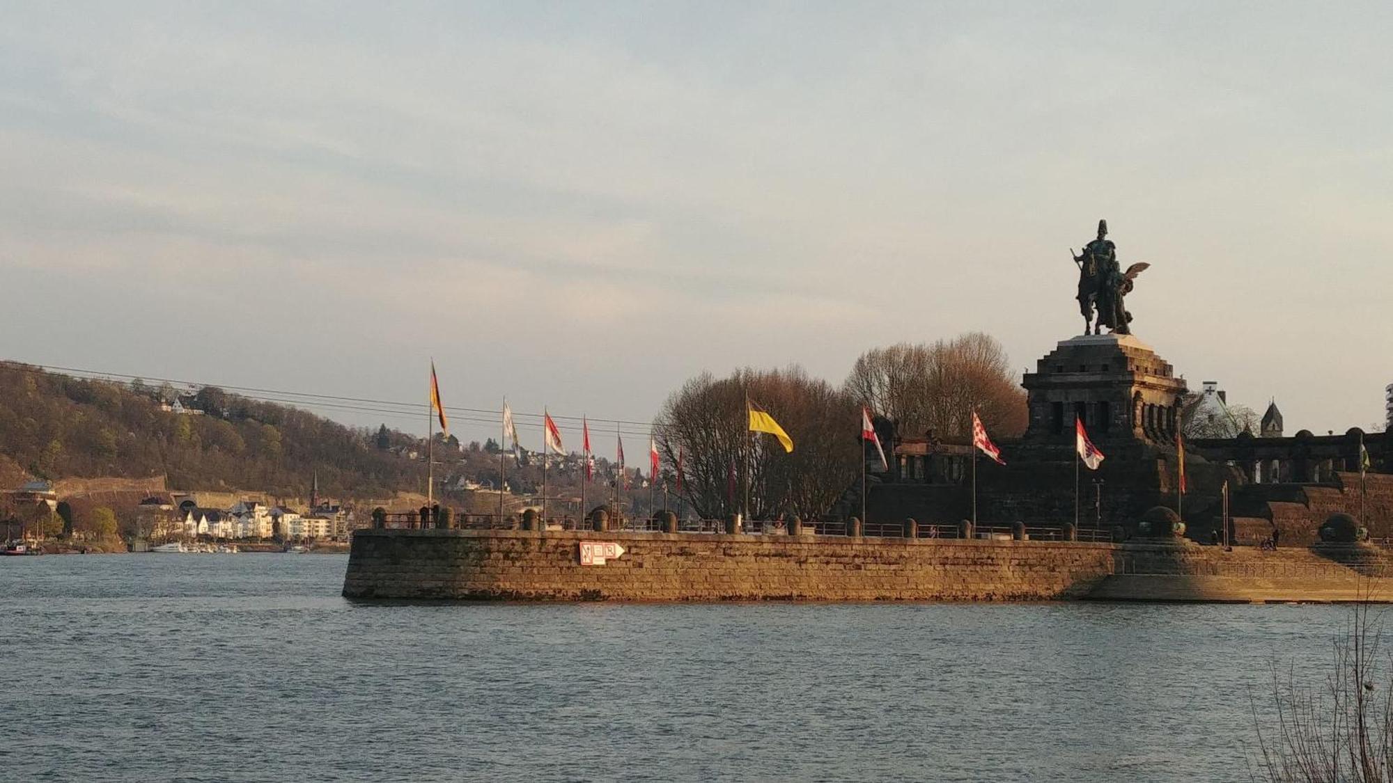 Rheinblick 1